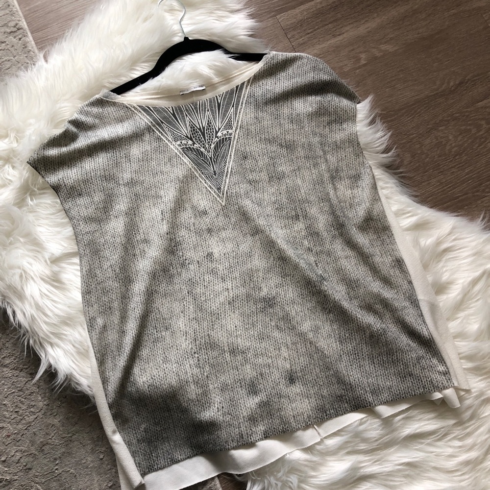 Zara printed top (M) NWOT